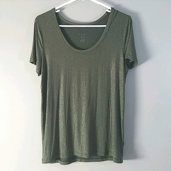 Shimmer tee in olive, a new day, size M - Picture 1 of 5